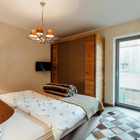 Residenz Janet By Monicare דירה זיפלד אין טירול