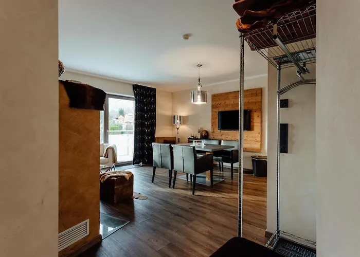 Residenz Janet By Monicare *